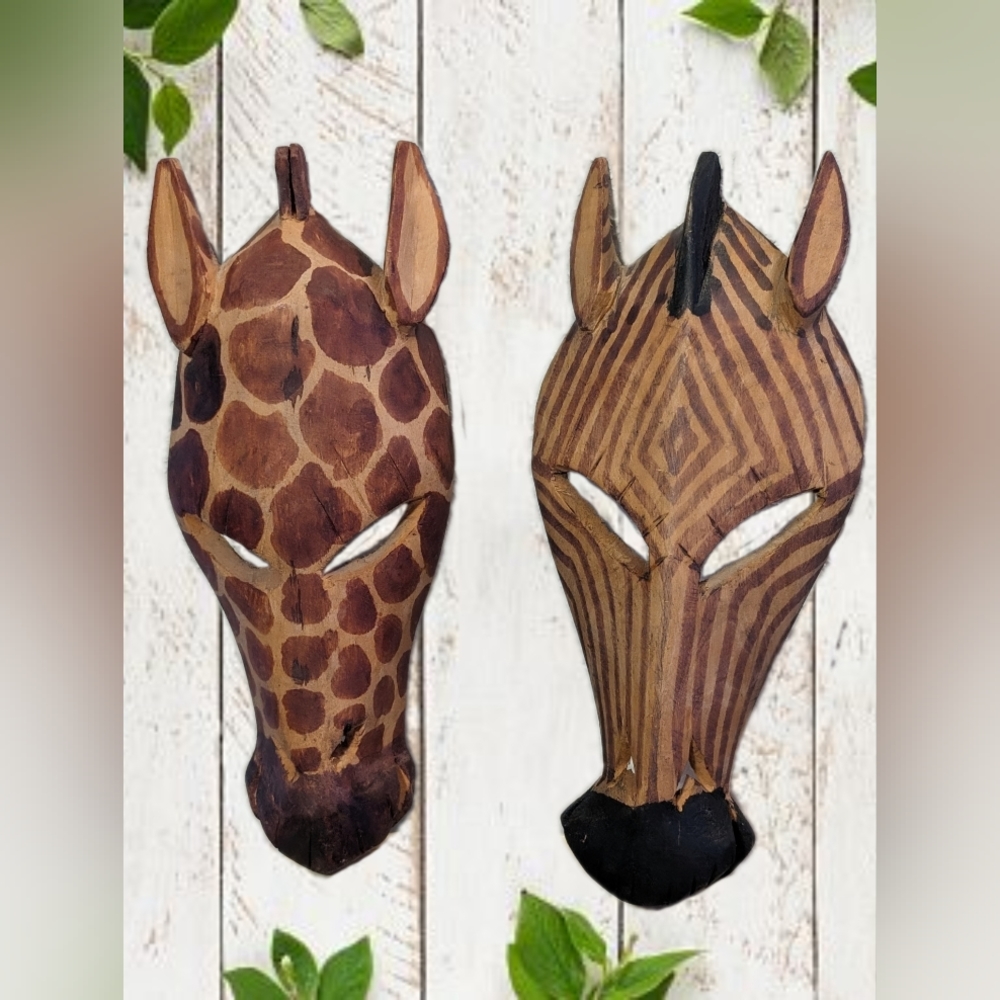 Vintage - Giraffe & Zebra faces